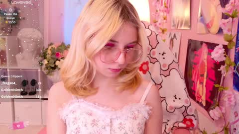 Mia online show from January 24, 3:11 am