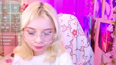 Mia online show from March 5, 12:27 am