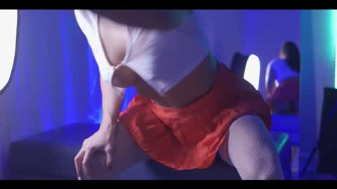 Snapshot of coconutcatin chatting on February 14, 5:43 pm Coconutcatin online show from February 14, 5:43 pm