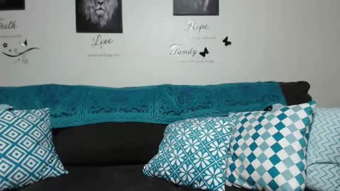 CocosCreamy online show from April 23, 1:24 pm