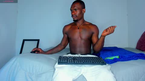 Snapshot of coddy_fit chatting on May 5, 5:43 pm cody online show from May 5, 5:43 pm