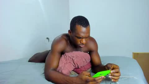 Snapshot of coddy_fit chatting on May 17, 12:52 am cody online show from May 17, 12:52 am