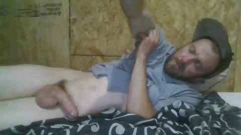 Snapshot of codmaster69 chatting on May 4, 6:20 am lickerpro69 online show from May 4, 6:20 am