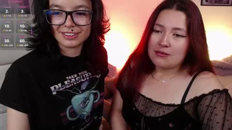 Phia And Luna online show from October 15, 4:34 am