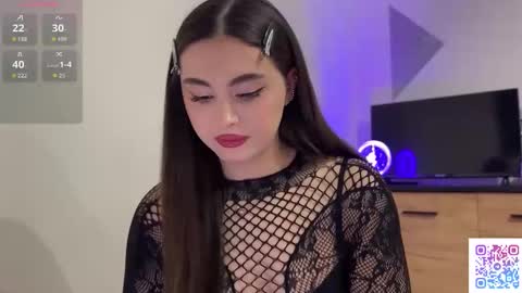 Yumi online show from February 23, 7:33 pm