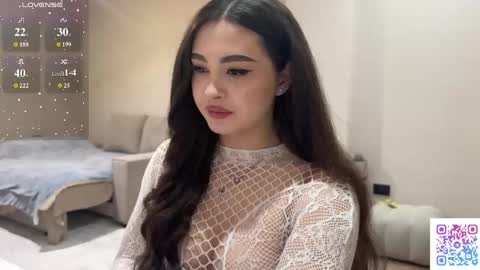 Yumi online show from May 21, 1:23 am