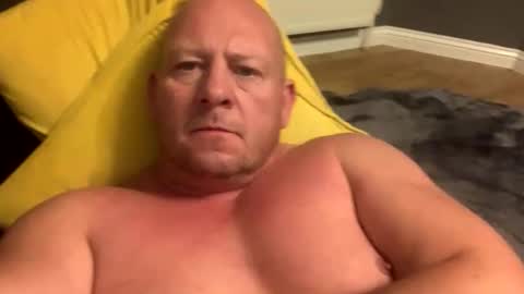 col4nows online show from September 23, 10:13 pm