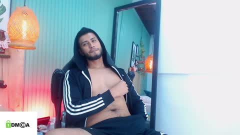 Colby Brown online show from December 22, 4:17 am