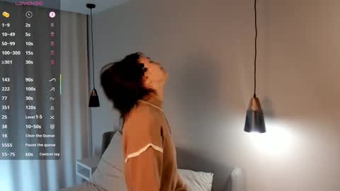 Carry online show from October 8, 1:14 am