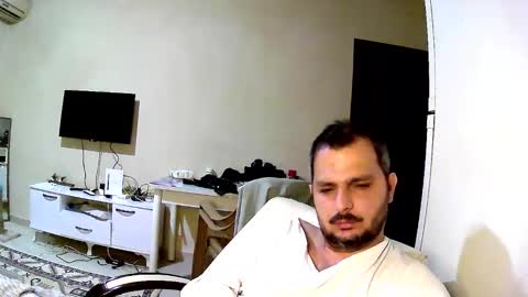 coldskull15 online show from February 5, 8:35 pm