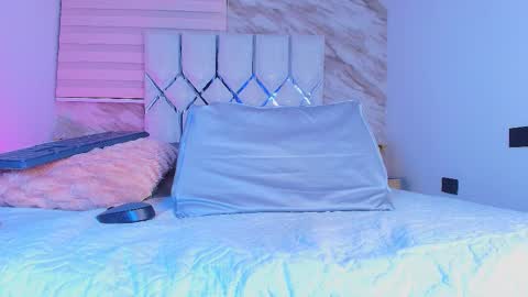 colett online show from March 8, 11:58 am