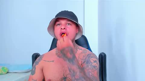 Snapshot of colin_prince2 chatting on February 13, 4:36 pm COLIN online show from February 13, 4:36 pm