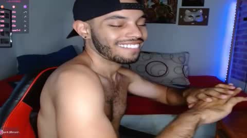 Snapshot of colinlatinbrown chatting on December 18, 7:08 pm IG  online show from December 18, 7:08 pm