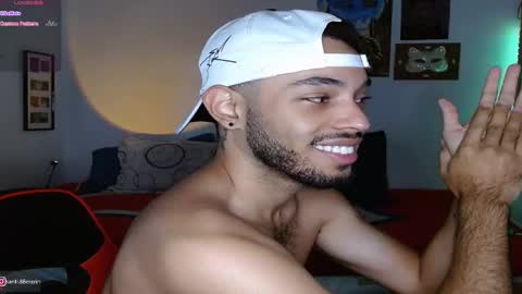 Snapshot of colinlatinbrown chatting on January 3, 2:08 pm IG  online show from January 3, 2:08 pm