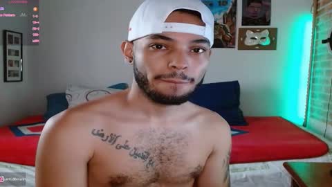 Snapshot of colinlatinbrown chatting on January 4, 1:31 pm IG  online show from January 4, 1:31 pm