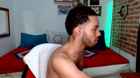 Snapshot of colinlatinbrown chatting on February 1, 10:48 am IG  online show from February 1, 10:48 am