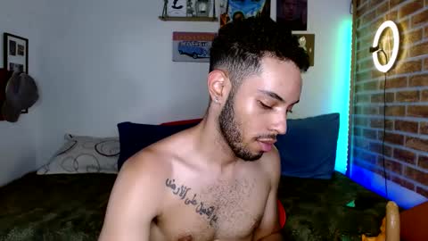Snapshot of colinlatinbrown chatting on March 12, 6:33 pm IG  online show from March 12, 6:33 pm