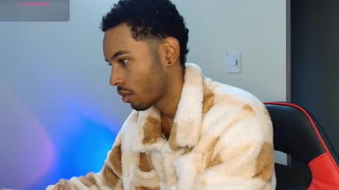 IG  online show from November 20, 11:10 am