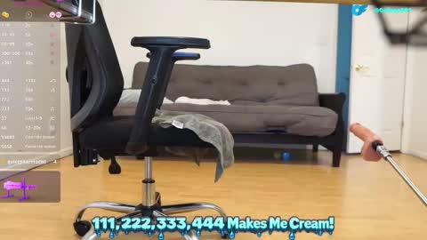 College001 online show from January 14, 7:08 pm