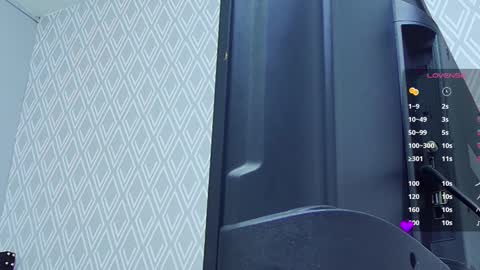  GRETCHEN  online show from March 5, 12:22 pm