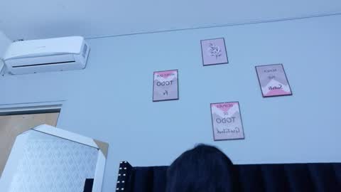  GRETCHEN  online show from December 5, 12:14 pm