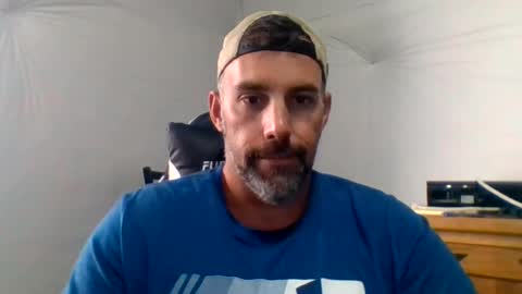 Just me online show from July 14, 4:34 pm
