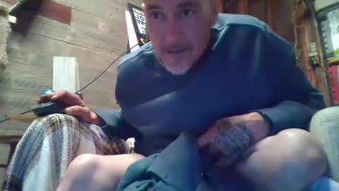 Snapshot of comeongirlts chatting on March 3, 2:04 pm comeongirlts online show from March 3, 2:04 pm