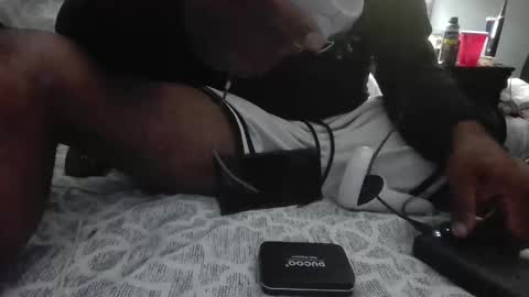 comesuckthisdick111 online show from November 3, 3:30 am