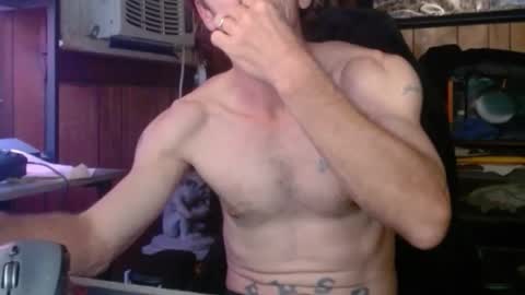 Nelson or ComicKing and sometime Peachy143 online show from March 10, 2:16 am