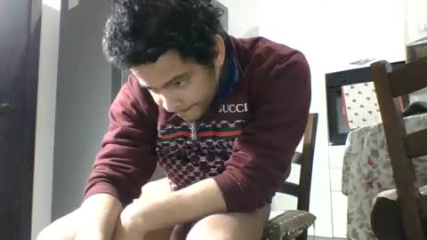 comobailamioso online show from January 31, 7:11 pm