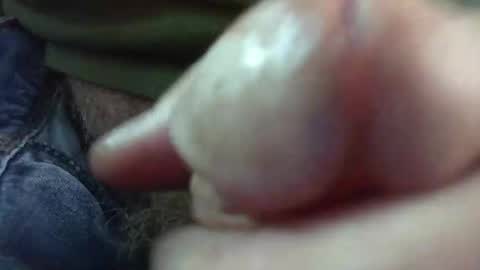 Snapshot of comox1961 chatting on October 4, 5:27 am comox online show from October 4, 5:27 am