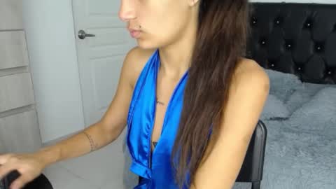 conni_f00x online show from January 20, 12:18 pm