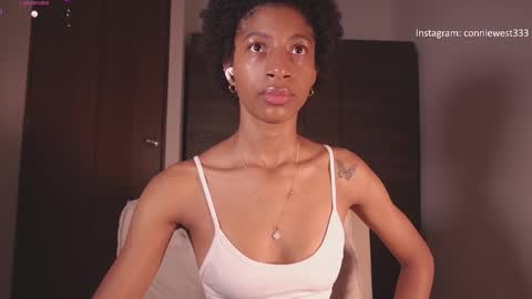   independent model online show from November 11, 12:43 am