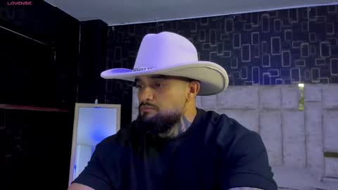 rusfegui online show from February 9, 11:36 pm