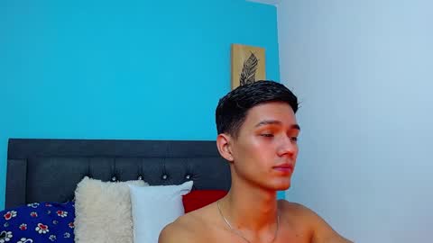 Connor online show from December 21, 9:15 pm