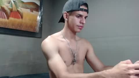 conradgrayson78 leonandresough online show from April 2, 9:12 pm