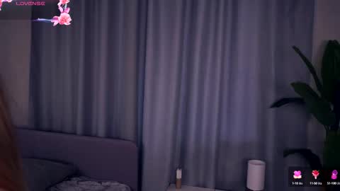 Snapshot of constanceglascov chatting on October 12, 7:07 am Hello im Sofia Welcme to my room .More hugs and kiss for you online show from October 12, 7:07 am