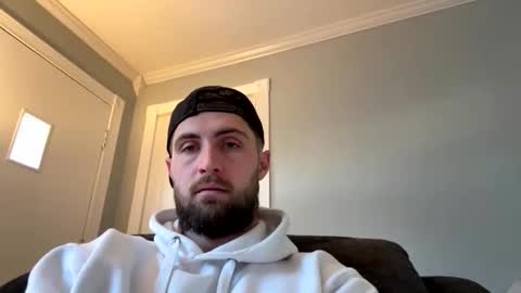 Snapshot of constructionmike1 chatting on December 5, 2:58 pm constructionmike1 online show from December 5, 2:58 pm