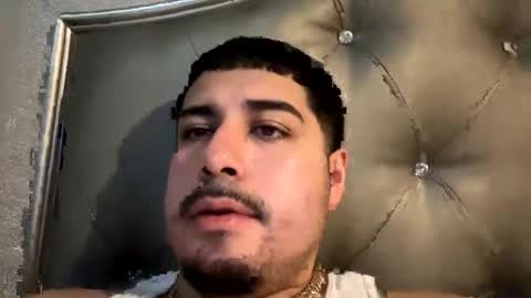 Snapshot of cookie_monster8593 chatting on March 4, 11:00 pm cookie_monster8593 online show from March 4, 11:00 pm