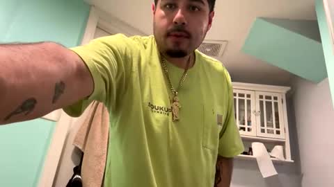 Snapshot of cookie_monster8593 chatting on March 6, 9:55 pm cookie_monster8593 online show from March 6, 9:55 pm