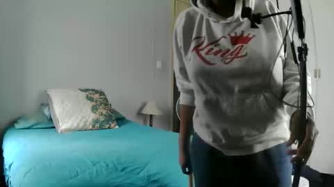 cookiecandyx online show from February 23, 12:13 pm