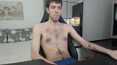 cookies_boys online show from April 7, 9:15 pm