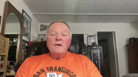 cookoosnest online show from March 11, 3:59 am