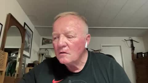 cookoosnest online show from March 25, 3:12 am