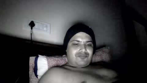 Snapshot of cool_breeze09 chatting on February 3, 6:07 pm Cool Breeze09 online show from February 3, 6:07 pm