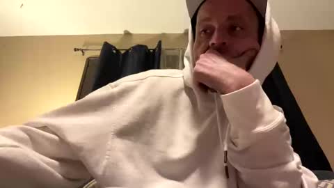 Snapshot of cooldadisalone chatting on September 26, 11:03 am cooldadisalone online show from September 26, 11:03 am