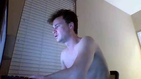 Snapshot of cooldude122222 chatting on February 2, 4:59 am cooldude122222 online show from February 2, 4:59 am