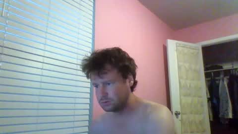 Snapshot of cooldude122222 chatting on October 14, 12:17 pm cooldude122222 online show from October 14, 12:17 pm