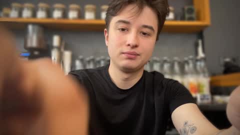 Lisa and Alen online show from February 15, 9:16 am