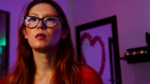 Ginger The Cringer online show from October 9, 12:25 pm